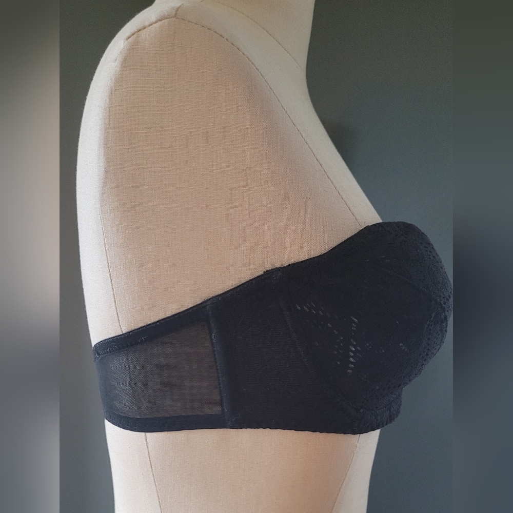 Free People Strapless Black Underwired Bandeau Lace Bras - Picture 3 of 9